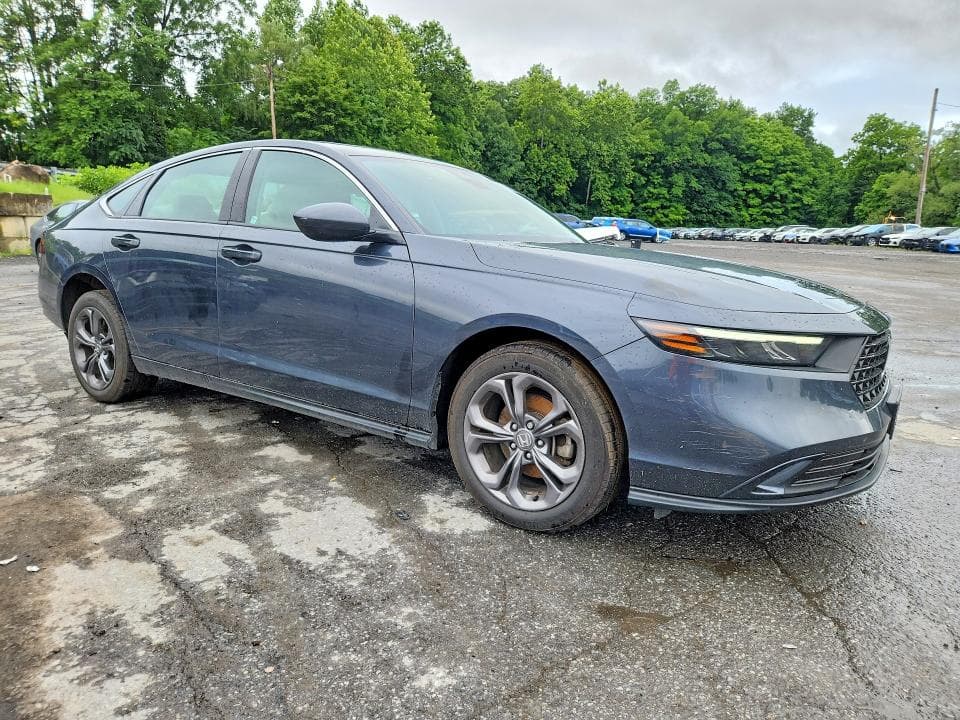 2024 HONDA ACCORD EX 4