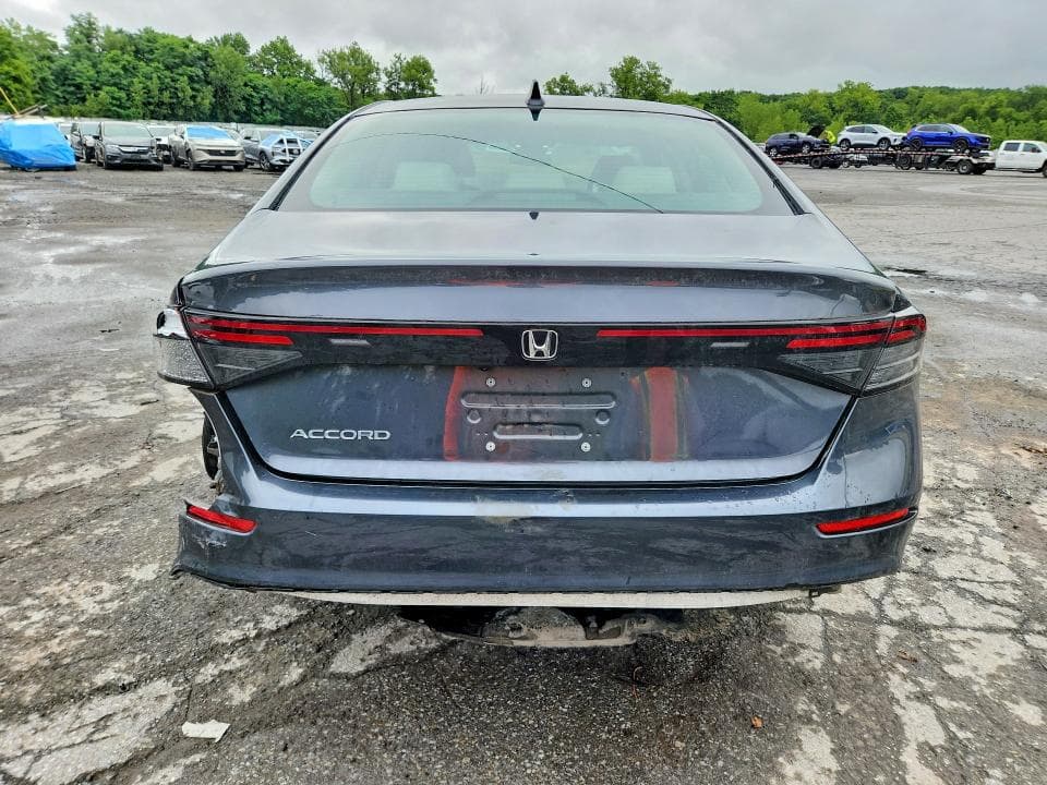 2024 HONDA ACCORD EX 6