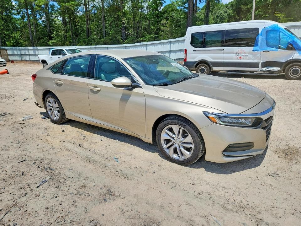 2019 HONDA ACCORD LX 4