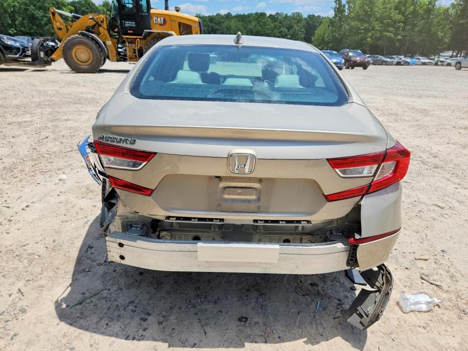 2019 HONDA ACCORD LX 6