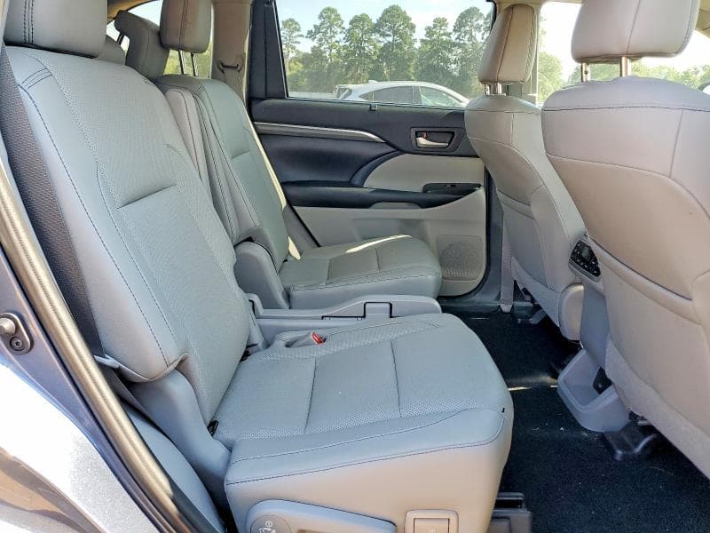 2019 TOYOTA HIGHLANDER LIMITED PLATINUM 11