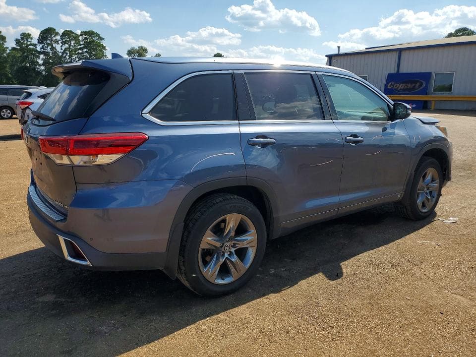 2019 TOYOTA HIGHLANDER LIMITED PLATINUM 3