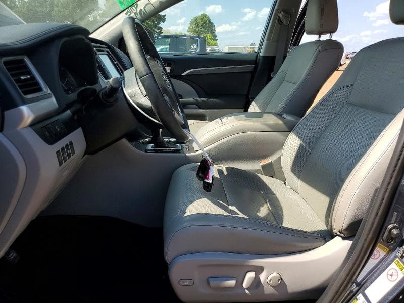 2019 TOYOTA HIGHLANDER LIMITED PLATINUM 7