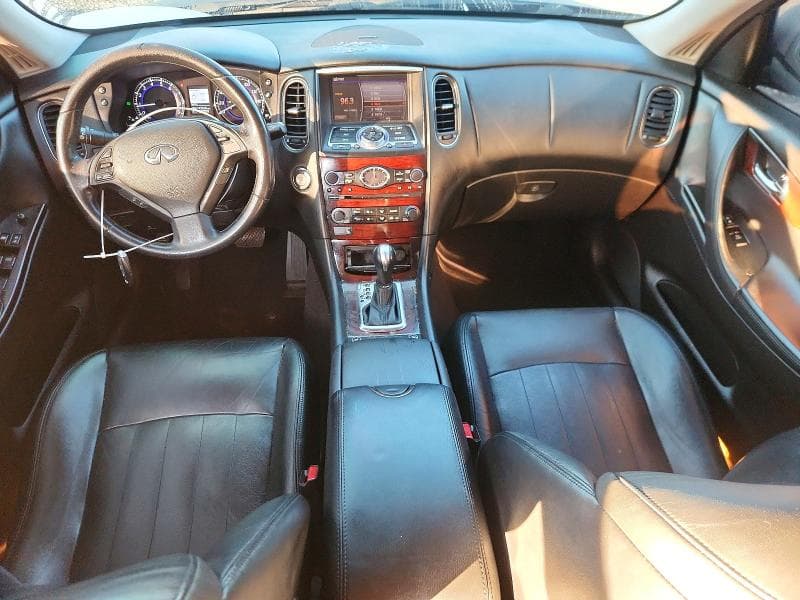 2017 INFINITI QX50 BASE BASE 9