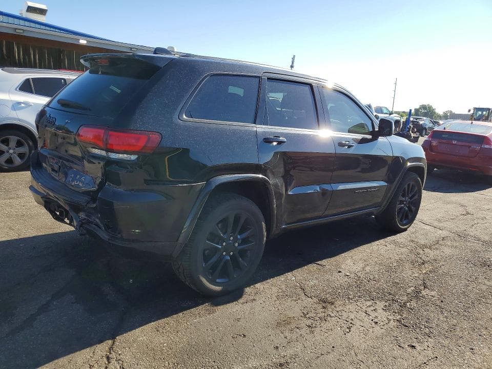 2017 JEEP GRAND CHEROKEE LAREDO 3