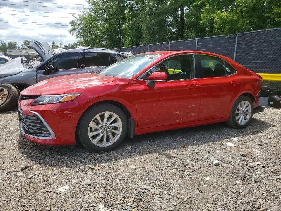 2024 TOYOTA CAMRY LE - 1