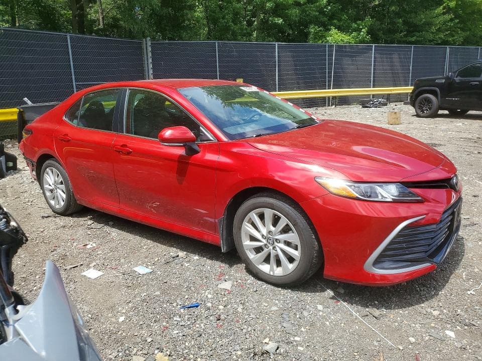 2024 TOYOTA CAMRY LE 4
