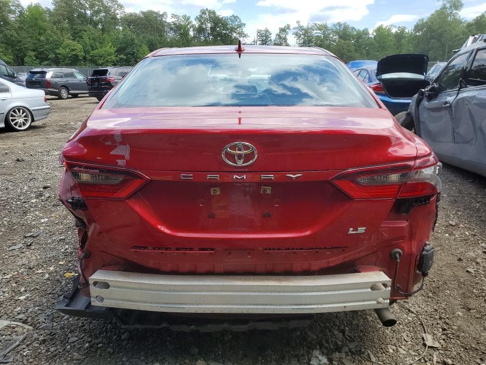 2024 TOYOTA CAMRY LE 6