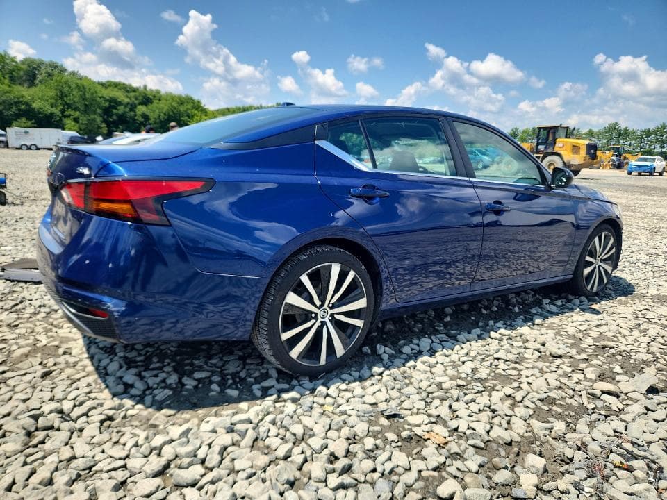 2019 NISSAN ALTIMA SR 3