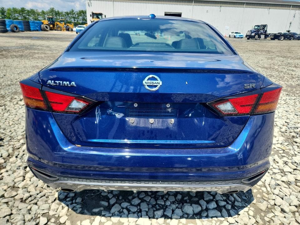 2019 NISSAN ALTIMA SR 6