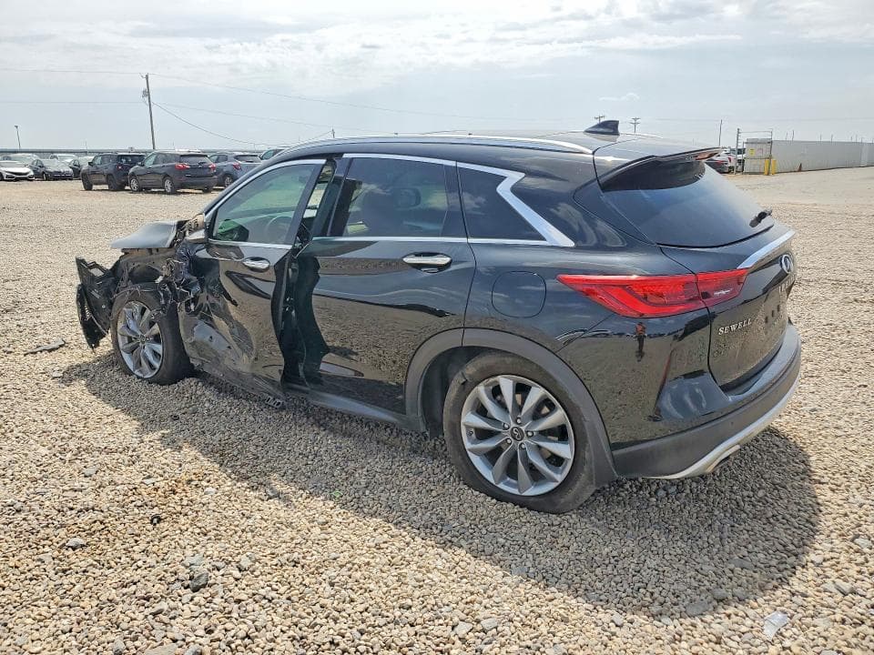 2020 INFINITI QX50 LUXE 2