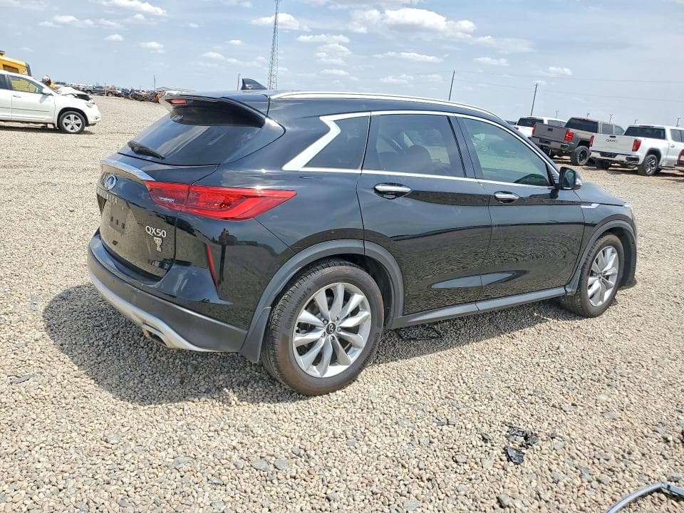 2020 INFINITI QX50 LUXE 3