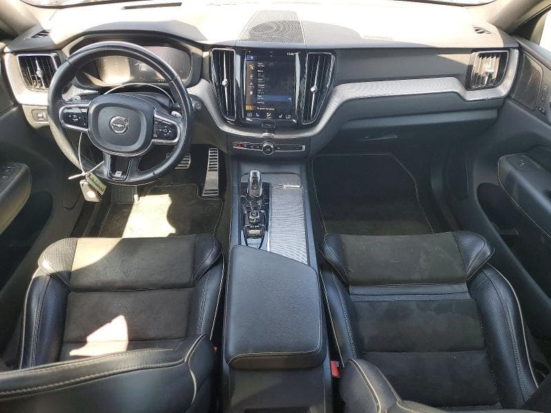 2019 VOLVO XC60 T8 R-DESIGN 8