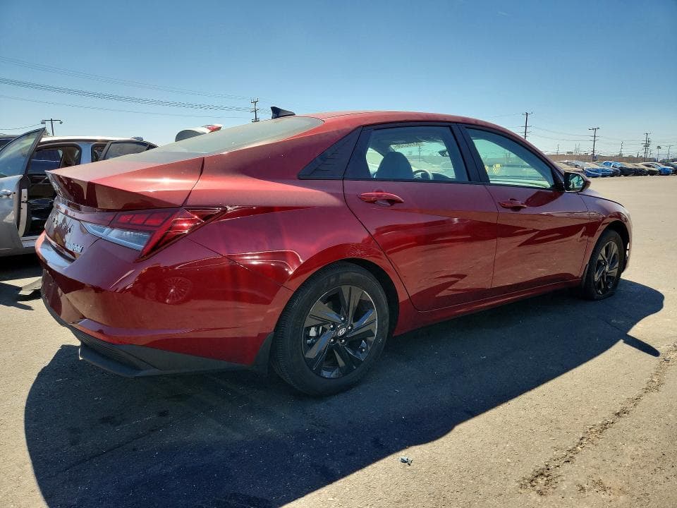 2023 HYUNDAI ELANTRA BLUE 3