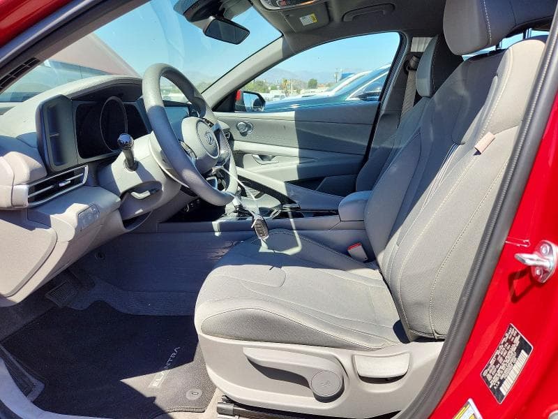 2023 HYUNDAI ELANTRA BLUE 7