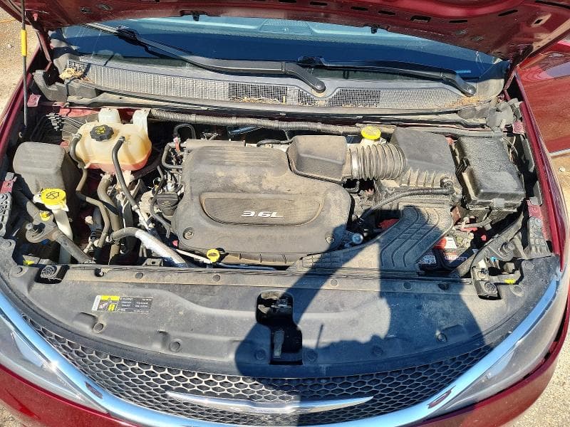 2017 CHRYSLER PACIFICA LIMITED 12