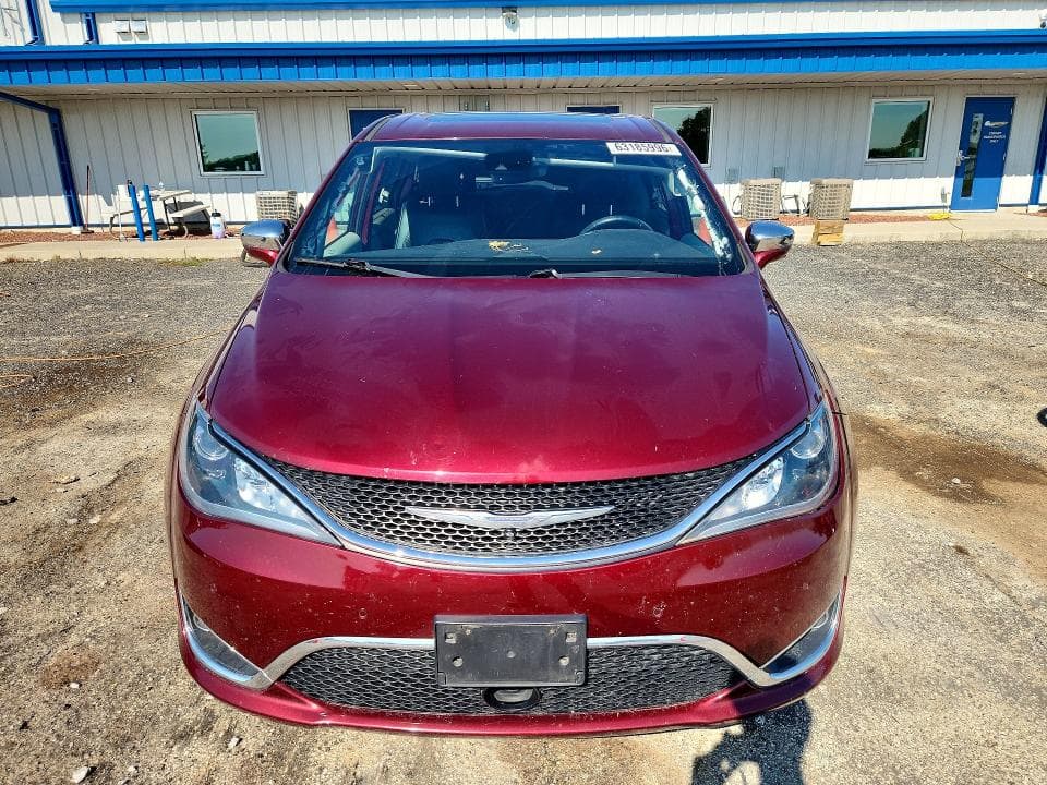 2017 CHRYSLER PACIFICA LIMITED 5