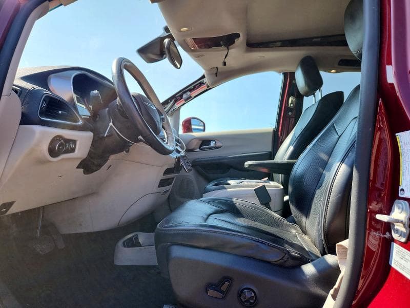 2017 CHRYSLER PACIFICA LIMITED 7