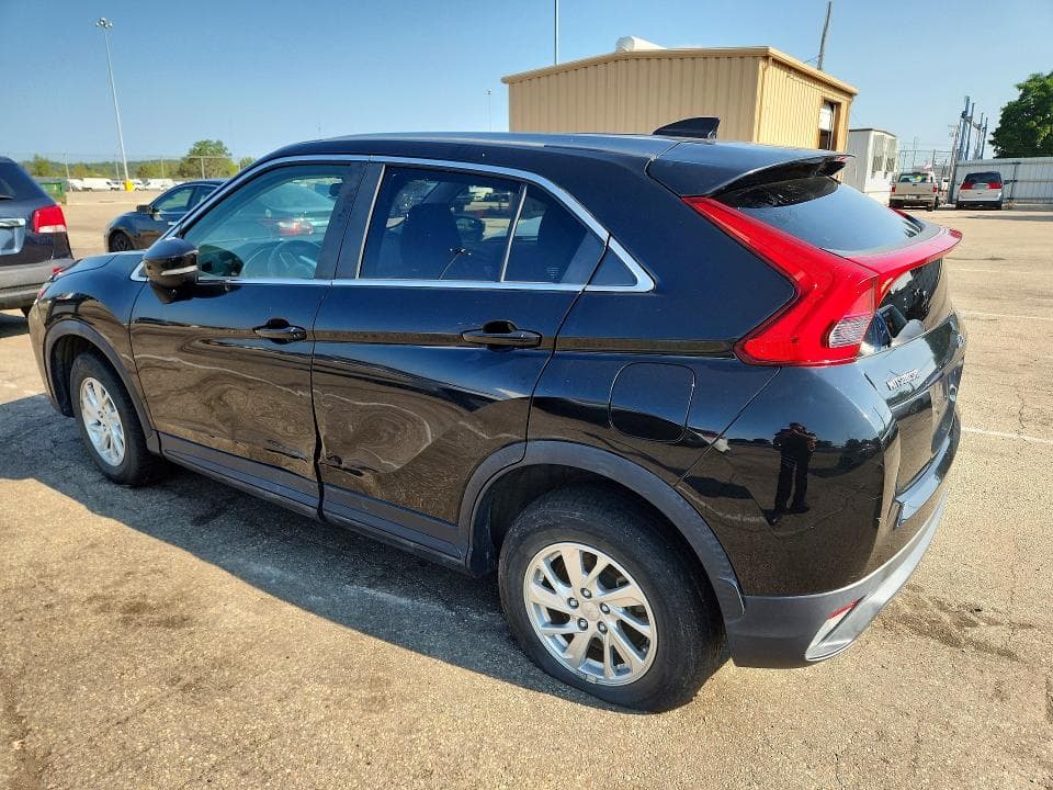2019 MITSUBISHI ECLIPSE CROSS ES 2