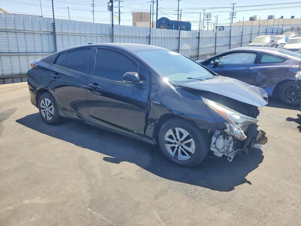 2018 TOYOTA PRIUS TWO 4