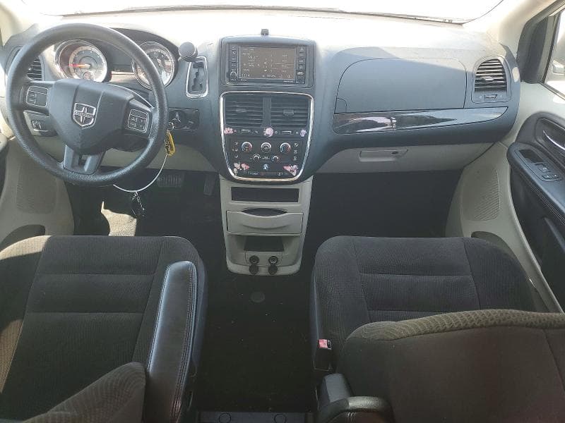 2018 DODGE GRAND CARAVAN SE 8