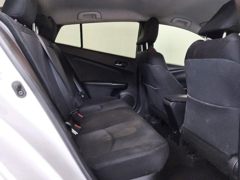 2018 TOYOTA PRIUS TWO 10