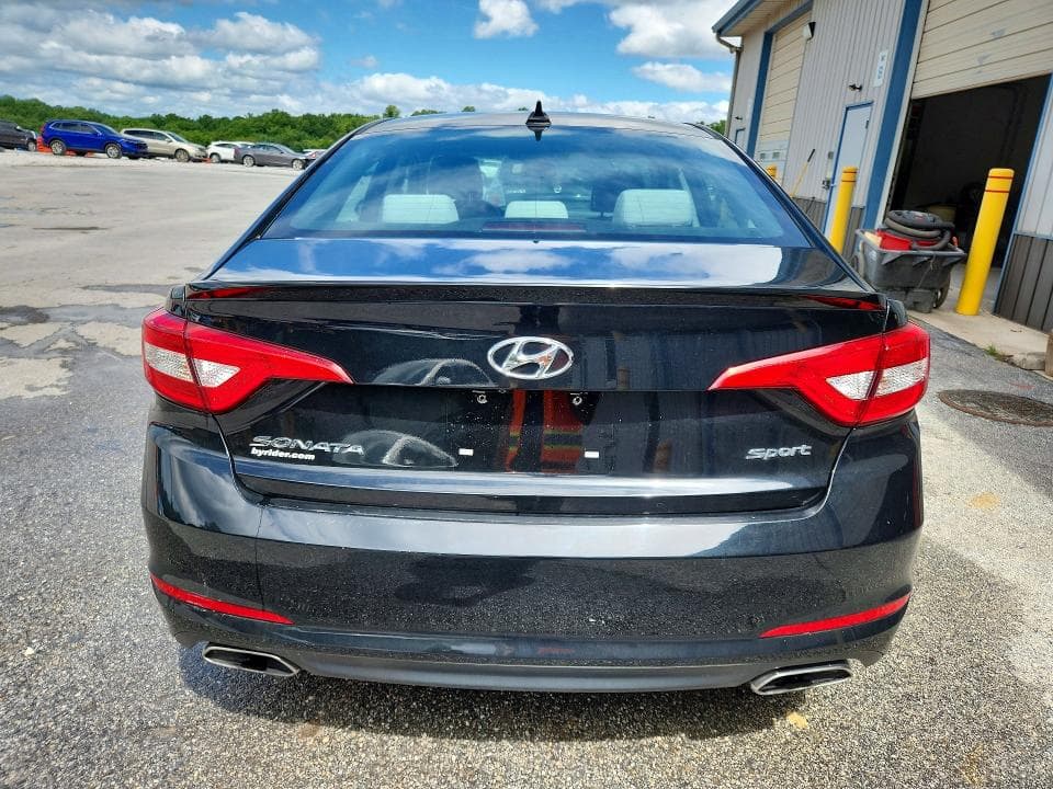 2017 HYUNDAI SONATA SPORT 6