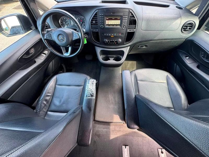 2019 MERCEDES-BENZ METRIS 9