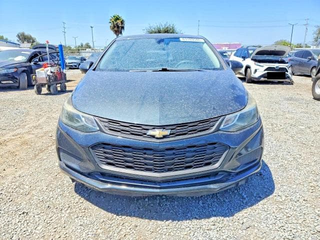 2017 CHEVROLET CRUZE LT 5
