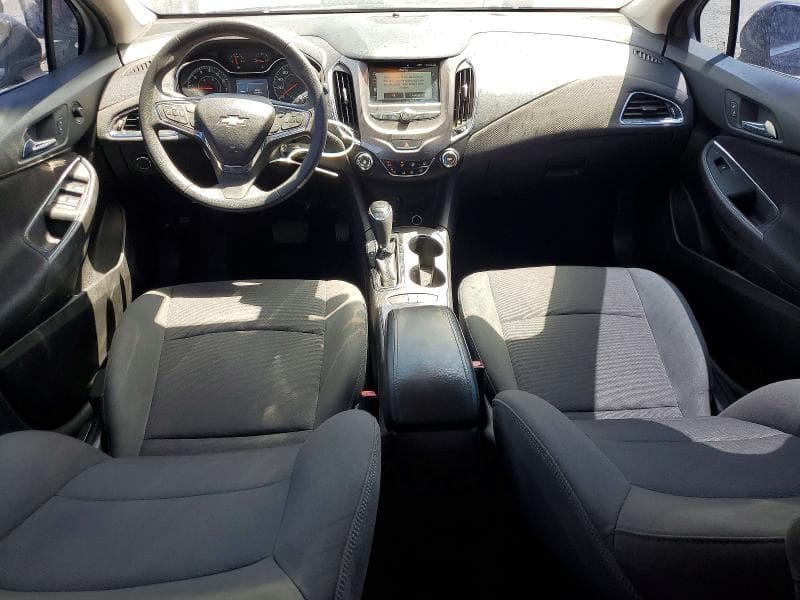2017 CHEVROLET CRUZE LT 8