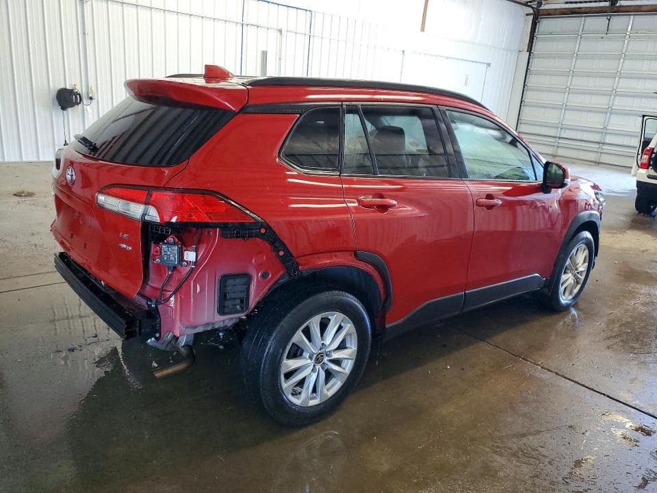 2022 TOYOTA COROLLA CROSS LE 3
