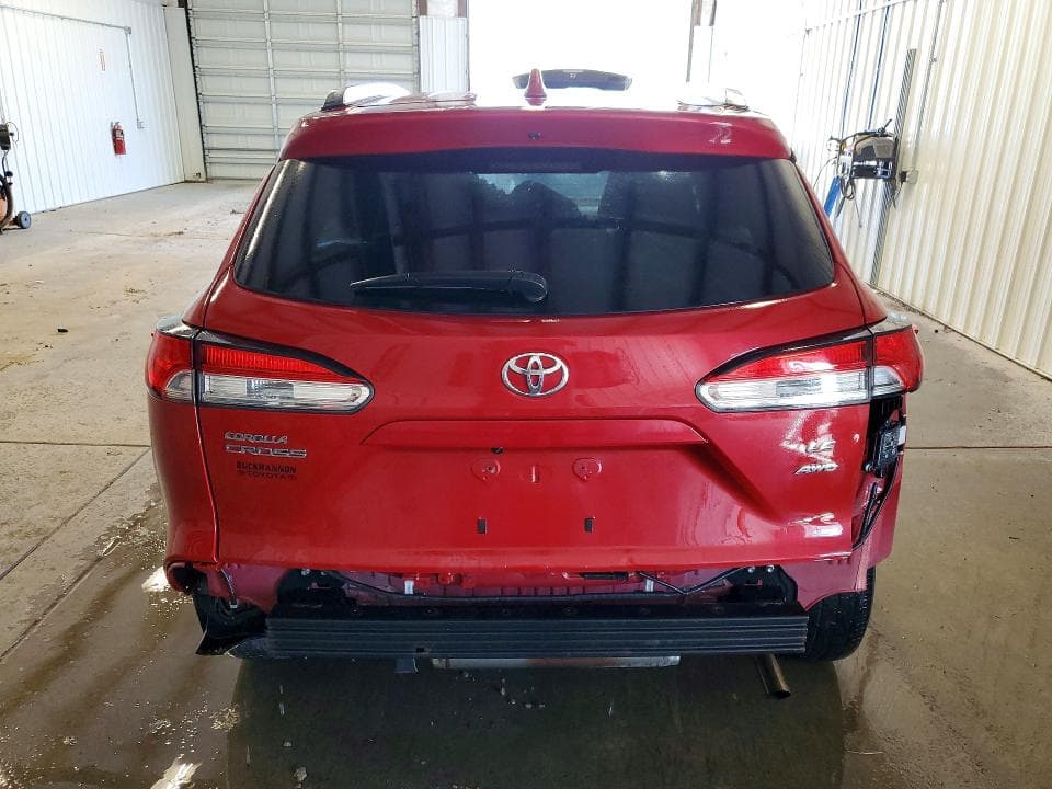 2022 TOYOTA COROLLA CROSS LE 6
