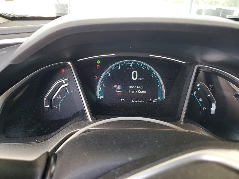 2017 HONDA CIVIC EX 9