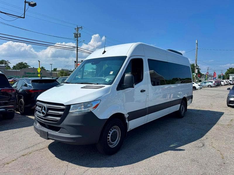2024 MERCEDES-BENZ SPRINTER 2500 2
