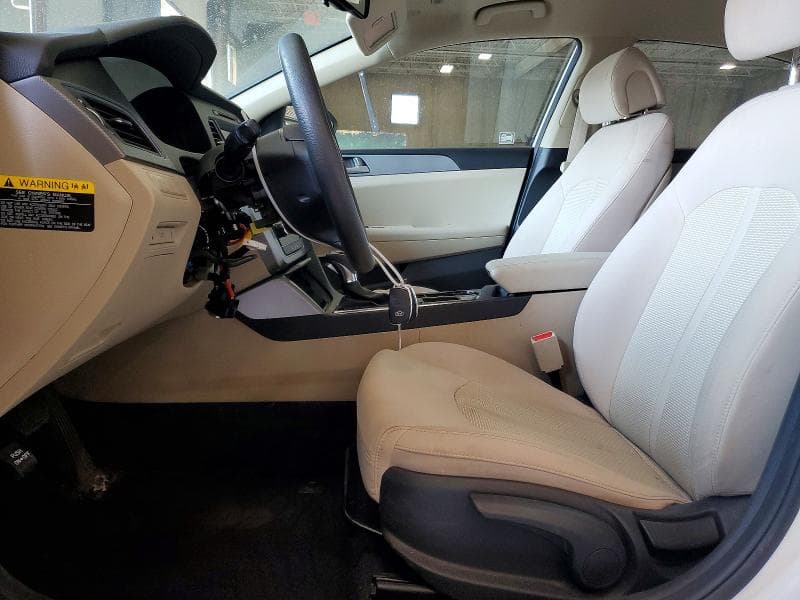 2017 HYUNDAI SONATA SE 7