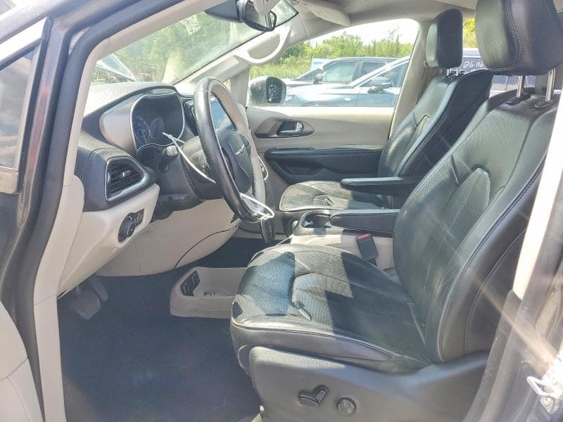 2019 CHRYSLER PACIFICA LIMITED 7