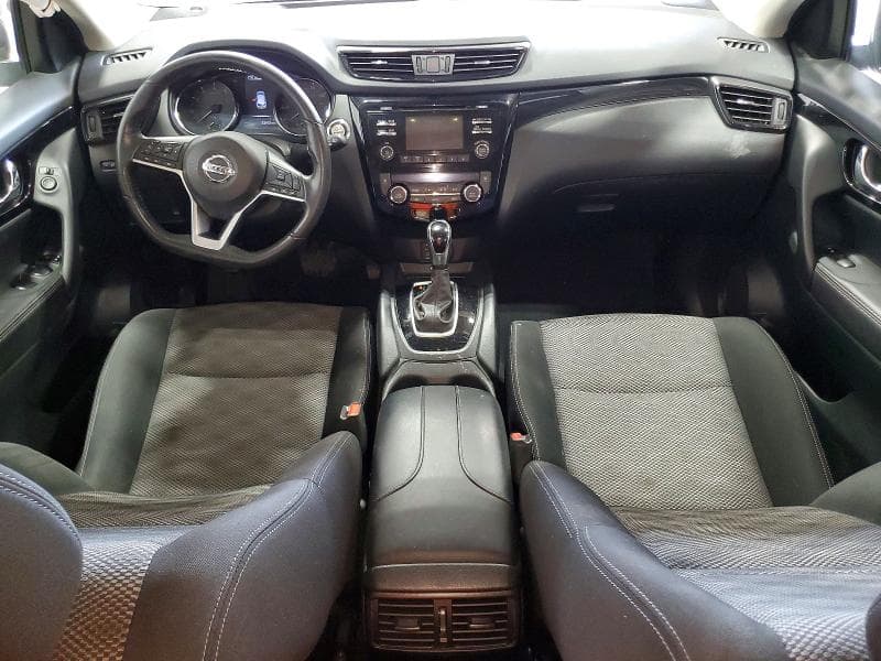 2017 NISSAN ROGUE SPORT SV 8