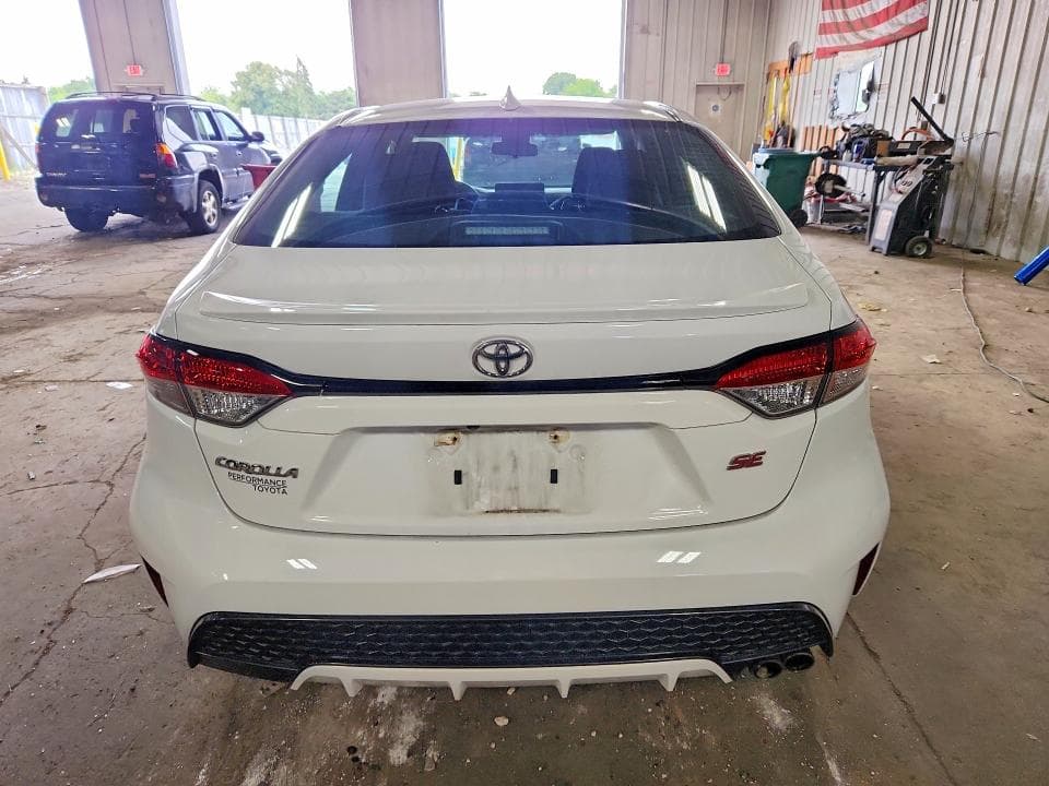 2020 TOYOTA COROLLA SE 6