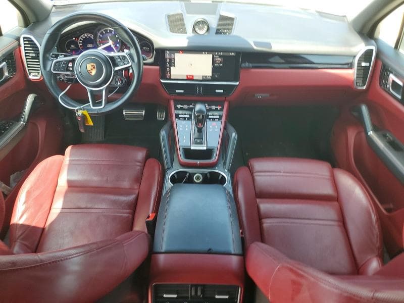 2019 PORSCHE CAYENNE S 8