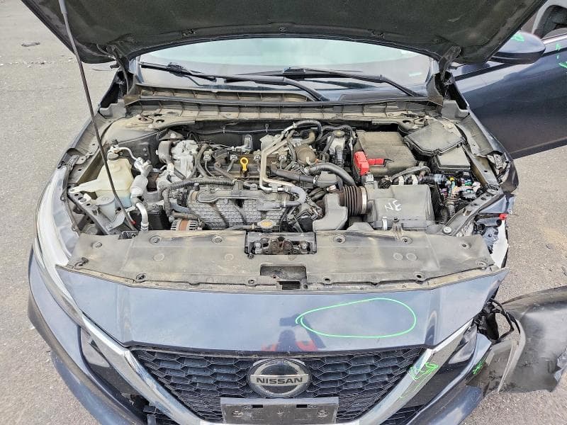 2021 NISSAN ALTIMA SV 11