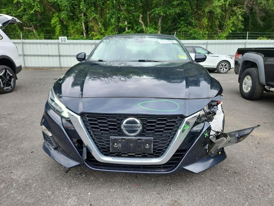 2021 NISSAN ALTIMA SV 5