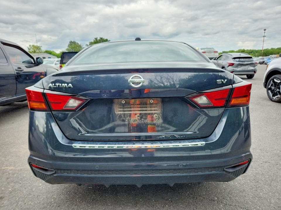 2021 NISSAN ALTIMA SV 6