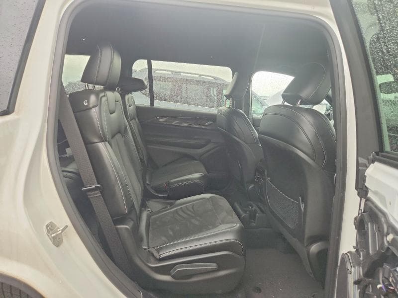 2023 JEEP GRAND CHEROKEE L LAREDO 11