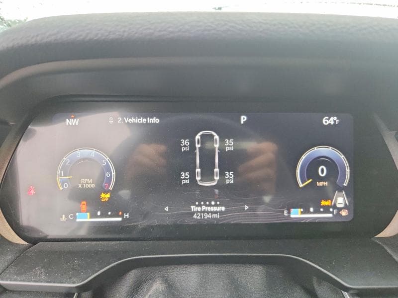 2023 JEEP GRAND CHEROKEE L LAREDO 9