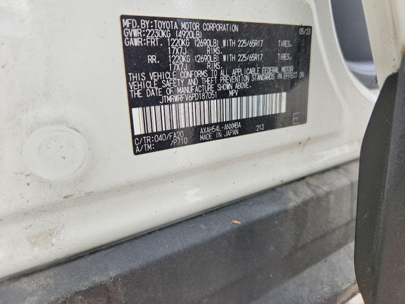 2023 TOYOTA RAV4 HYBRID XLE 12