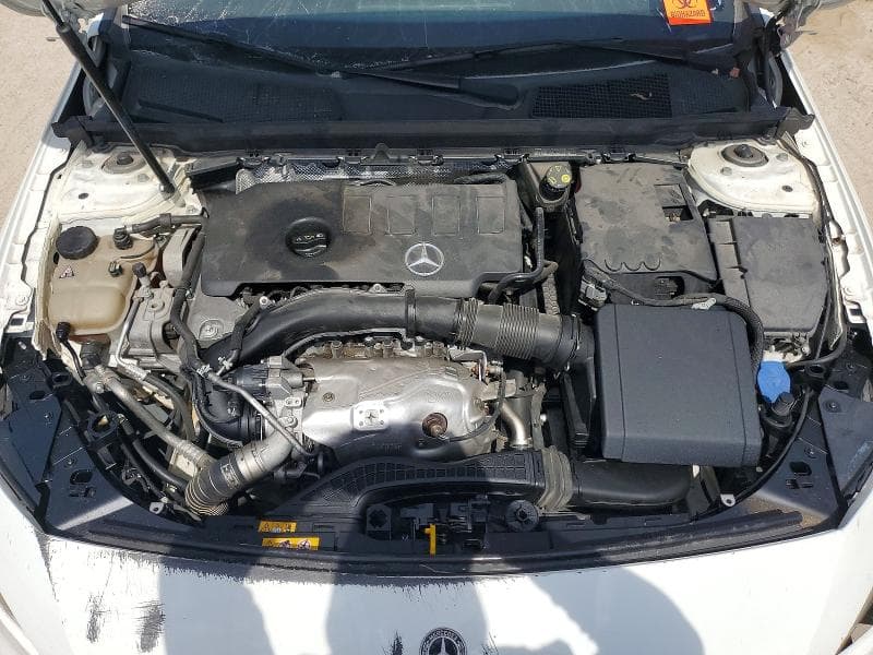2019 MERCEDES-BENZ A 220 11
