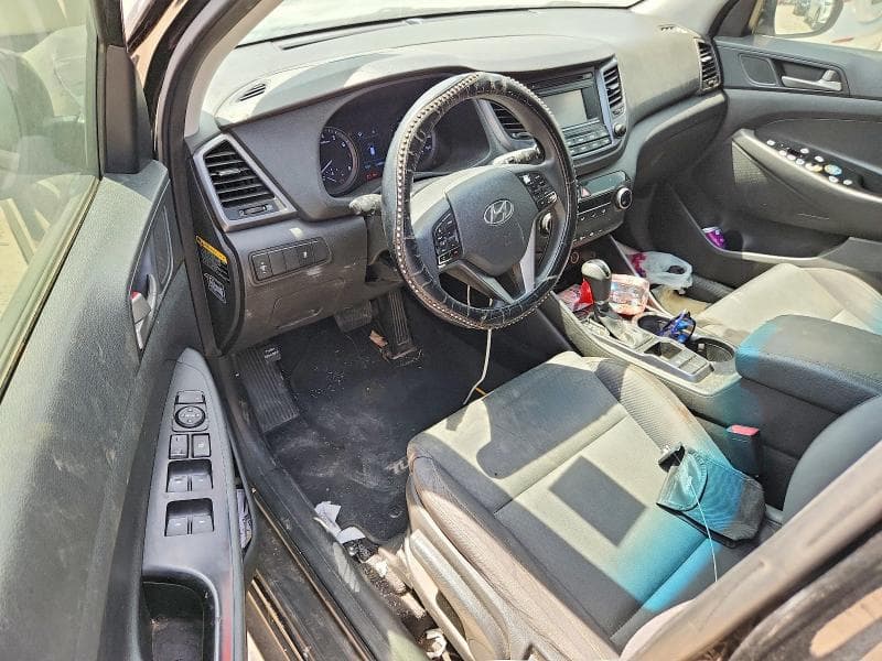2018 HYUNDAI TUCSON SE 8