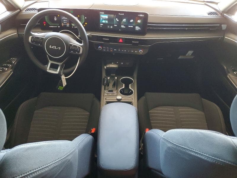 2026 KIA K5 LXS 8