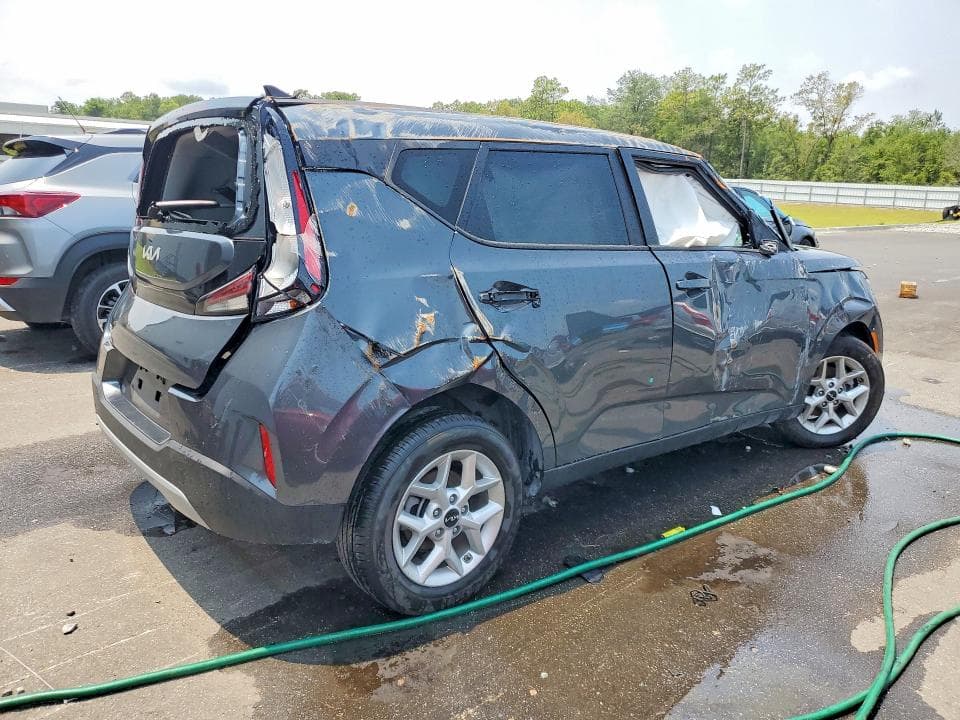 2025 KIA SOUL LX 3