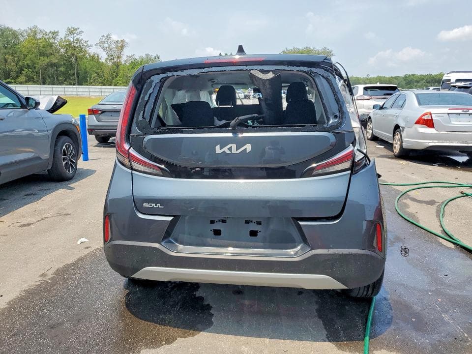 2025 KIA SOUL LX 6